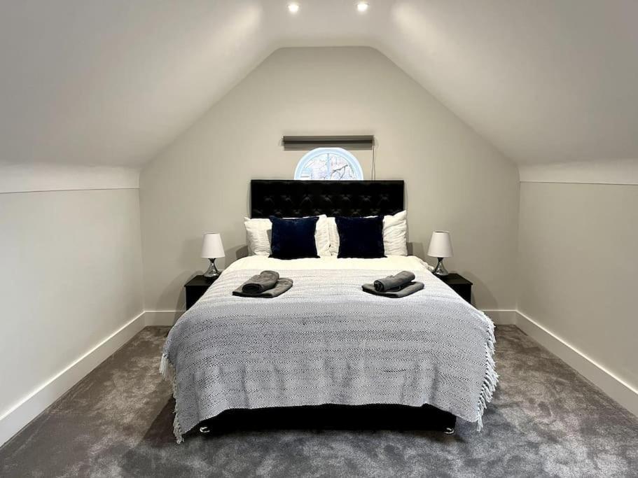 Luxury 3 Bed House W Parking & Garden! 1 Villa Bournemouth Dış mekan fotoğraf