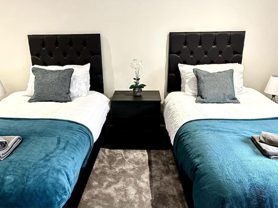 Luxury 3 Bed House W Parking & Garden! 1 Villa Bournemouth Dış mekan fotoğraf